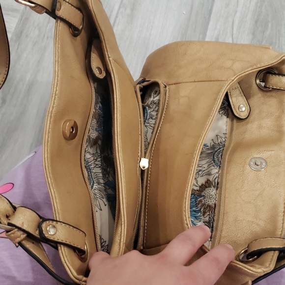 Purse - Picture 3 of 6